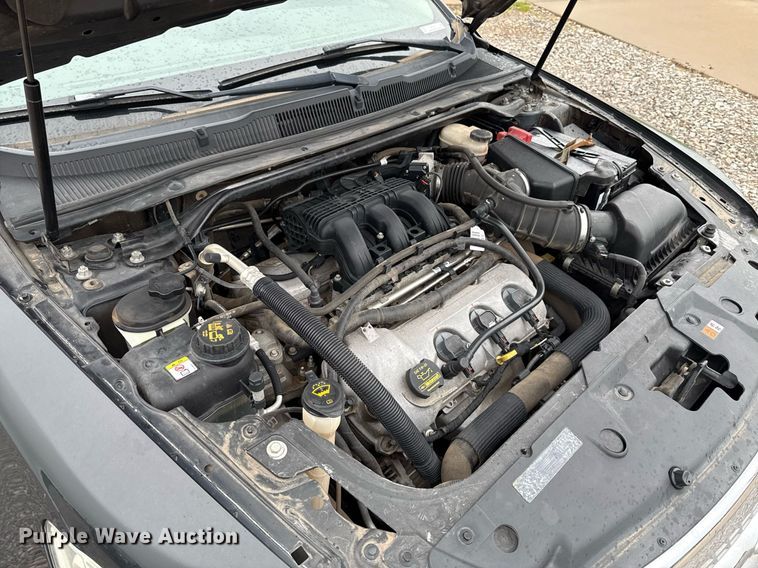 image for item ER1077 2011 Ford  Taurus  