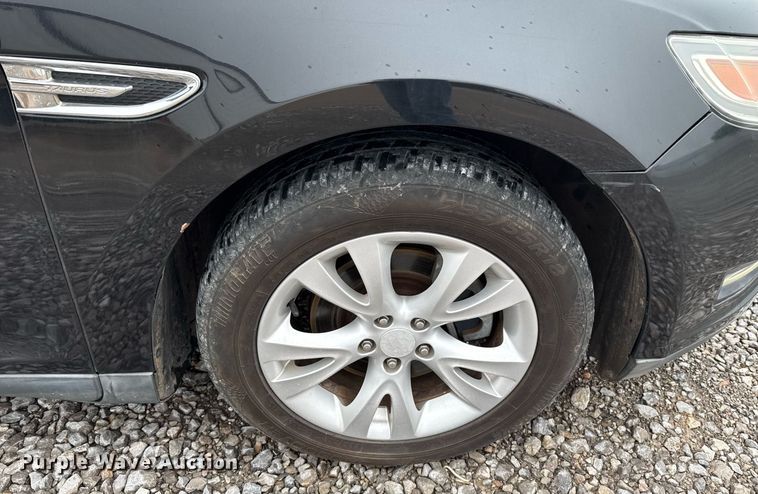 image for item ER1077 2011 Ford  Taurus  