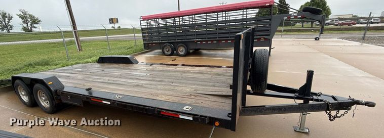 image for item ER1078 2005 Horse Creek Maufacturing utility trailer