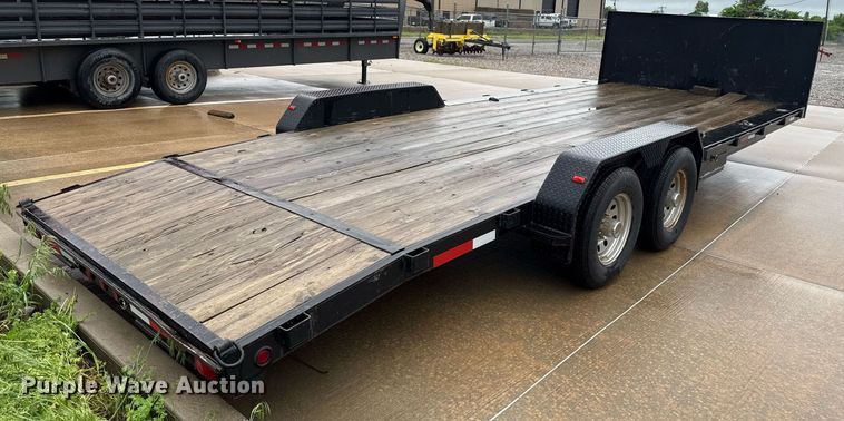 image for item ER1078 2005 Horse Creek Maufacturing utility trailer