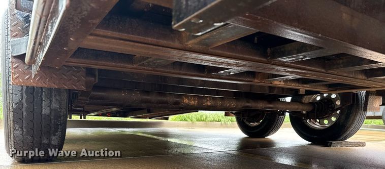 image for item ER1078 2005 Horse Creek Maufacturing utility trailer