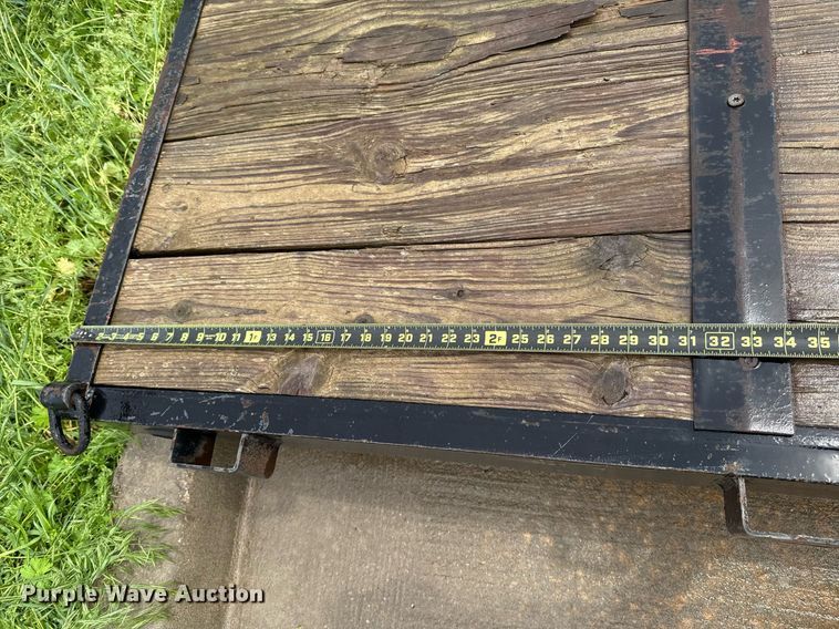 image for item ER1078 2005 Horse Creek Maufacturing utility trailer