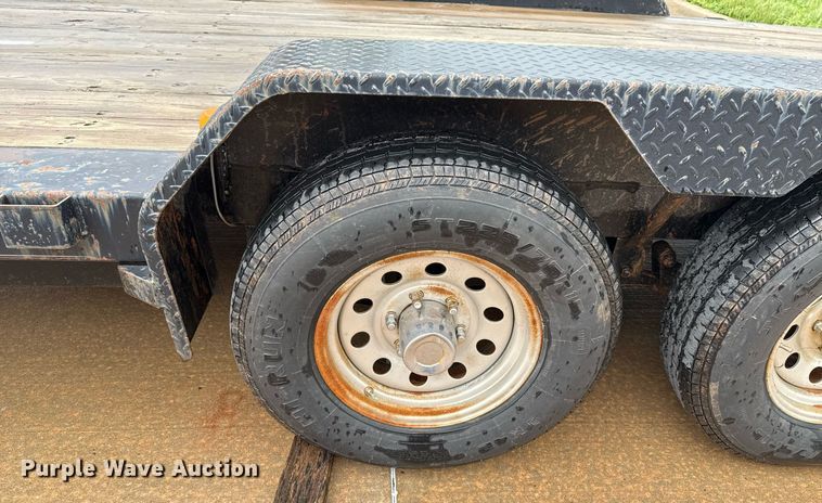 image for item ER1078 2005 Horse Creek Maufacturing utility trailer