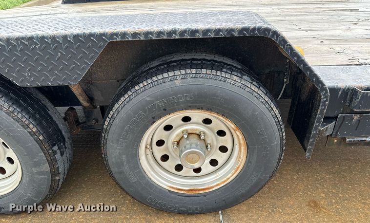 image for item ER1078 2005 Horse Creek Maufacturing utility trailer