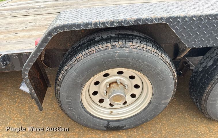 image for item ER1078 2005 Horse Creek Maufacturing utility trailer