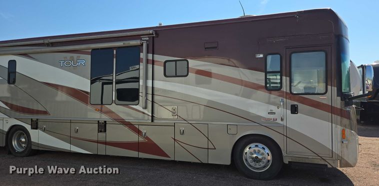 image for item ER5226 2008 Winnebago Tour 40TD RV