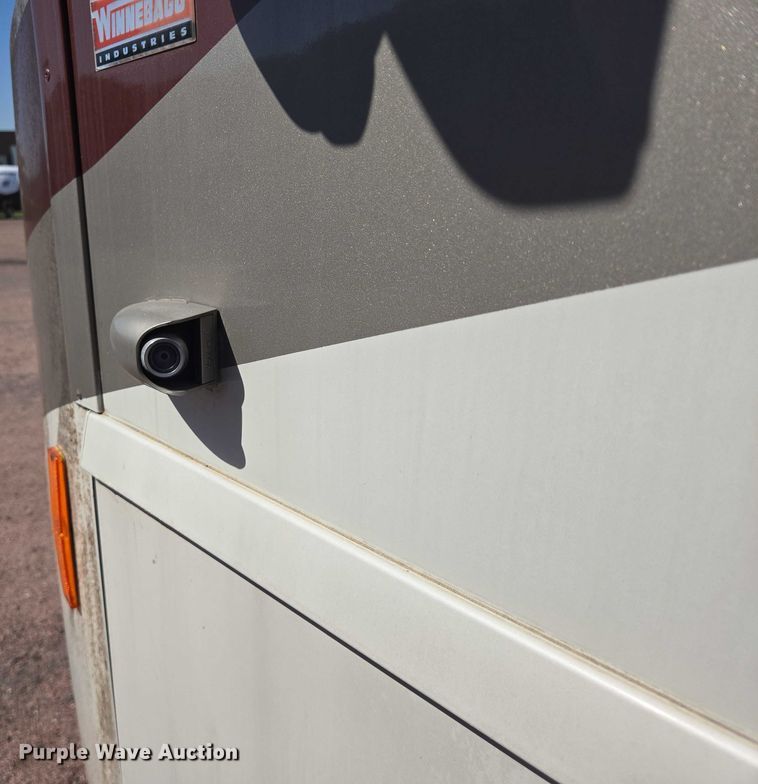 image for item ER5226 2008 Winnebago Tour 40TD RV