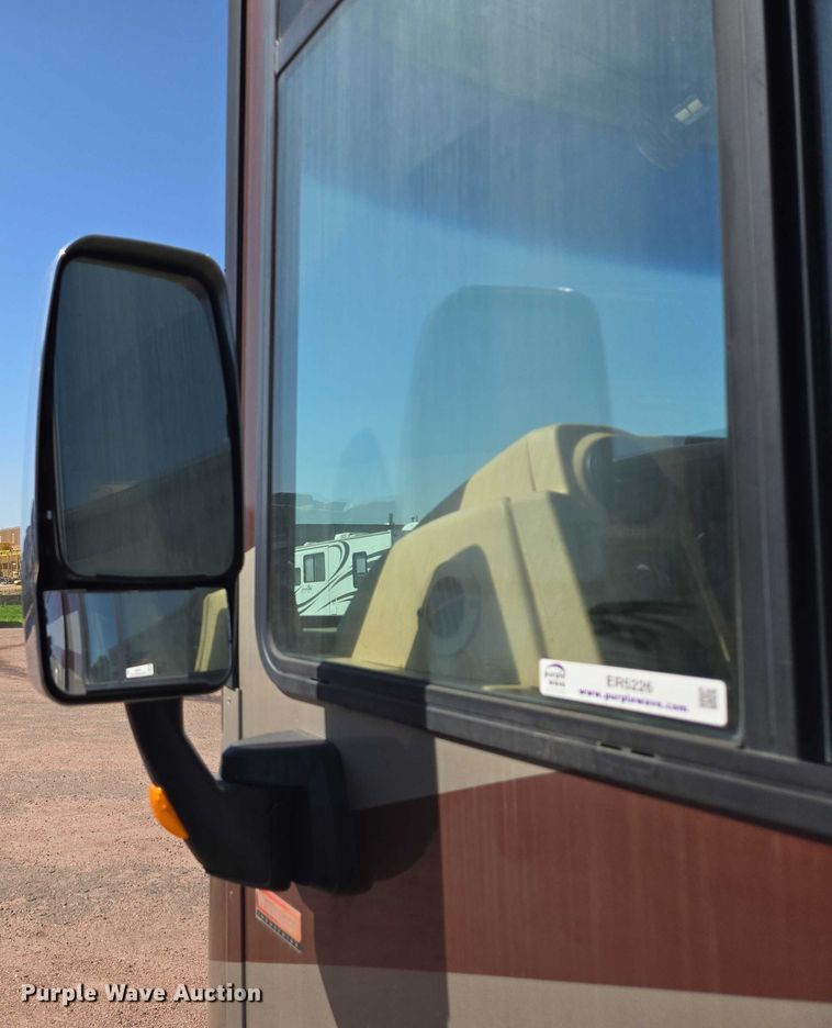 image for item ER5226 2008 Winnebago Tour 40TD RV