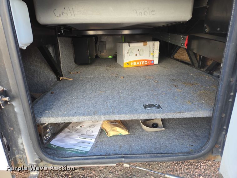 image for item ER5226 2008 Winnebago Tour 40TD RV