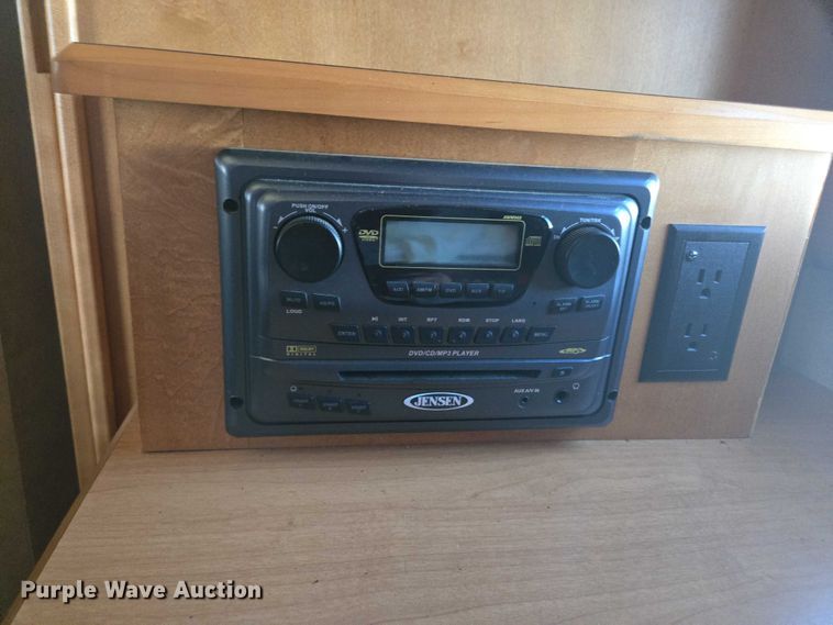 image for item ER5226 2008 Winnebago Tour 40TD RV