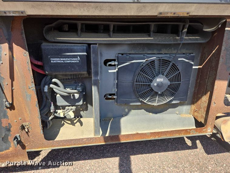 image for item ER5226 2008 Winnebago Tour 40TD RV