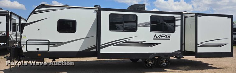 image for item ER5227 2022 Heartland 3100BH MPG camper