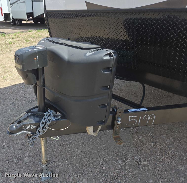 image for item ER5227 2022 Heartland 3100BH MPG camper