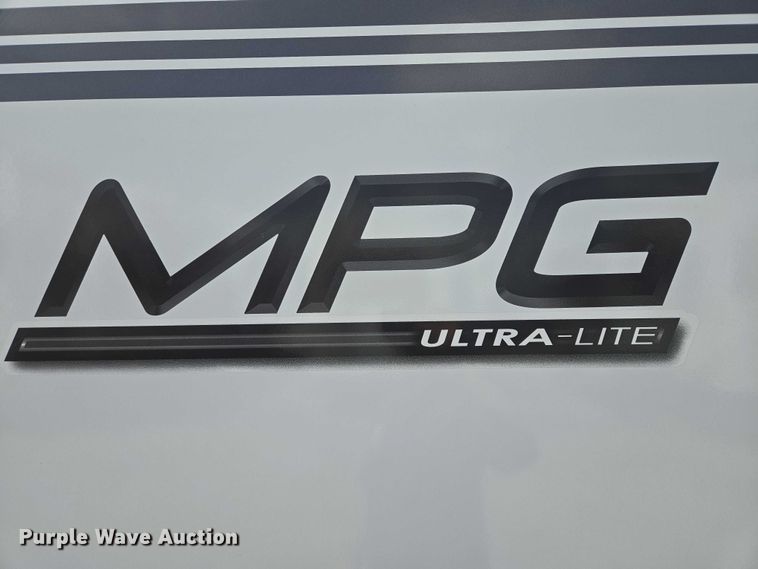 image for item ER5227 2022 Heartland 3100BH MPG camper