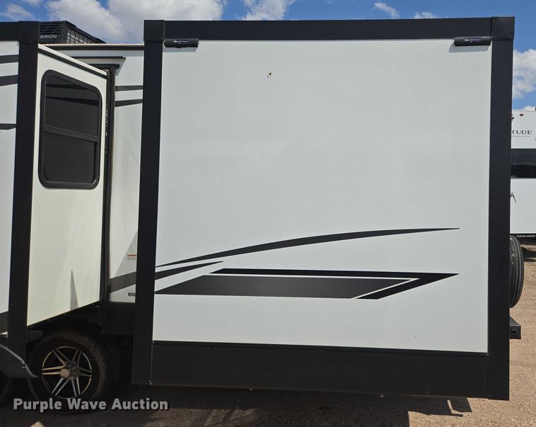 image for item ER5227 2022 Heartland 3100BH MPG camper