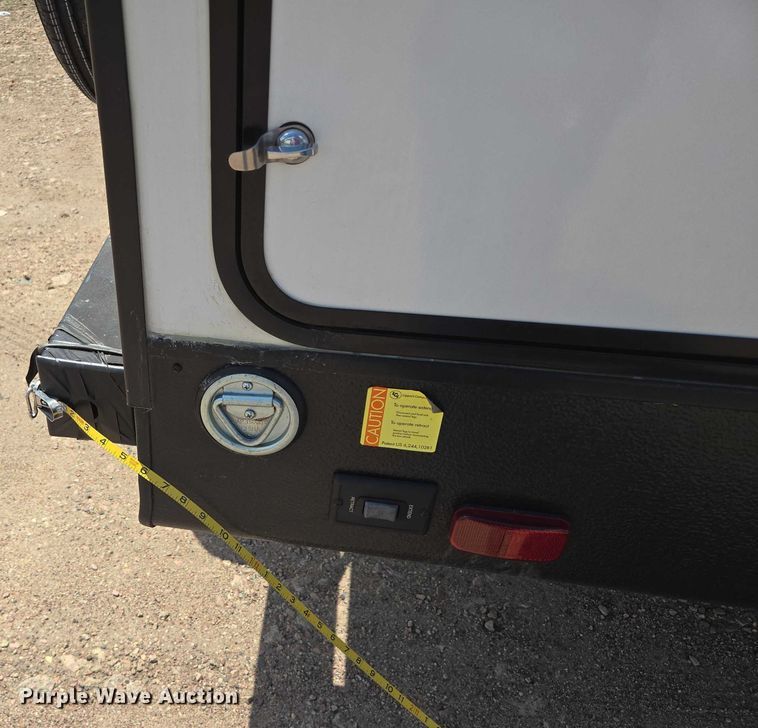 image for item ER5227 2022 Heartland 3100BH MPG camper