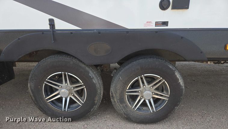 image for item ER5227 2022 Heartland 3100BH MPG camper