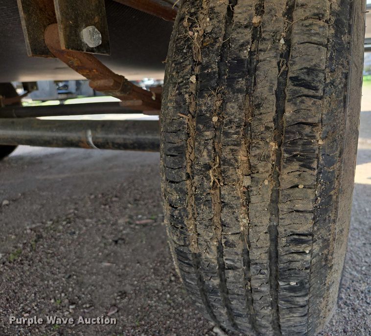 image for item ER5227 2022 Heartland 3100BH MPG camper