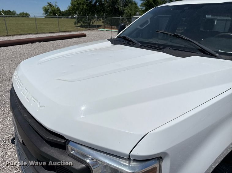 image for item IE9134 2021 Ford F250 Super Duty XL SuperCab pickup truck
