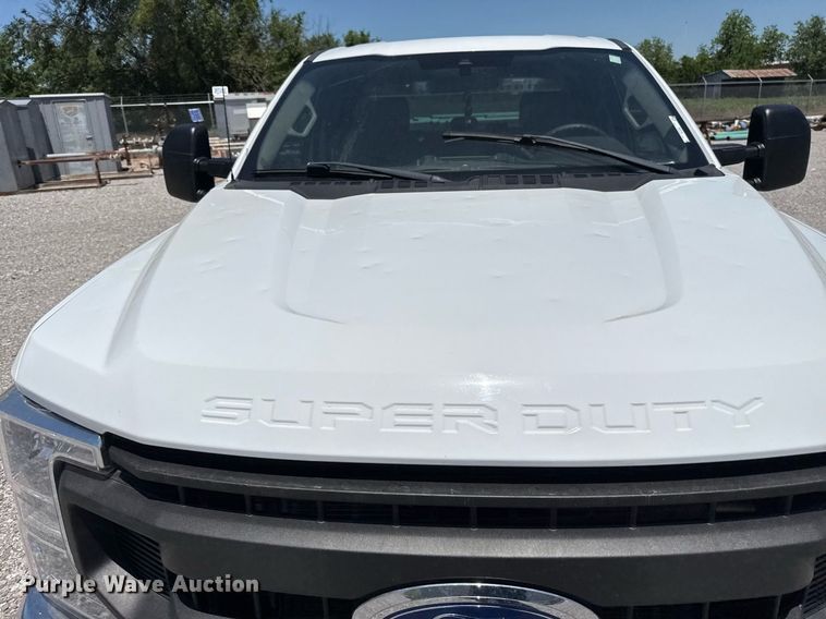 image for item IE9134 2021 Ford F250 Super Duty XL SuperCab pickup truck
