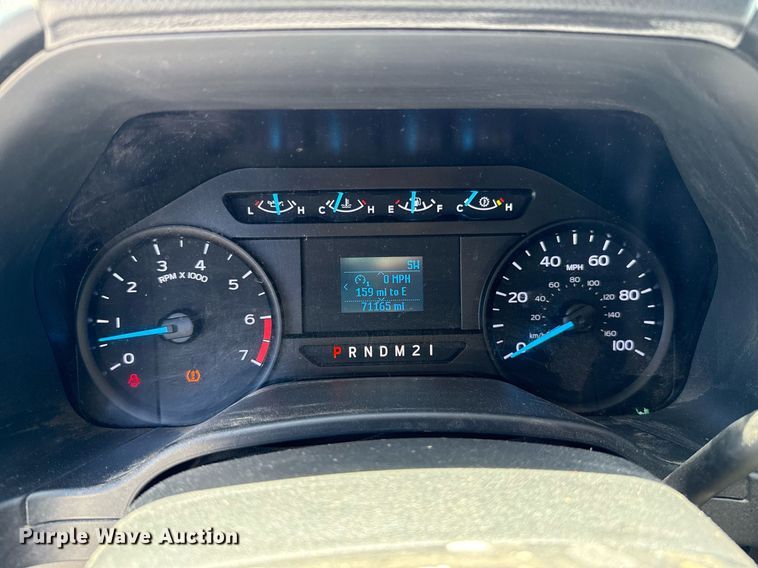 image for item IE9134 2021 Ford F250 Super Duty XL SuperCab pickup truck