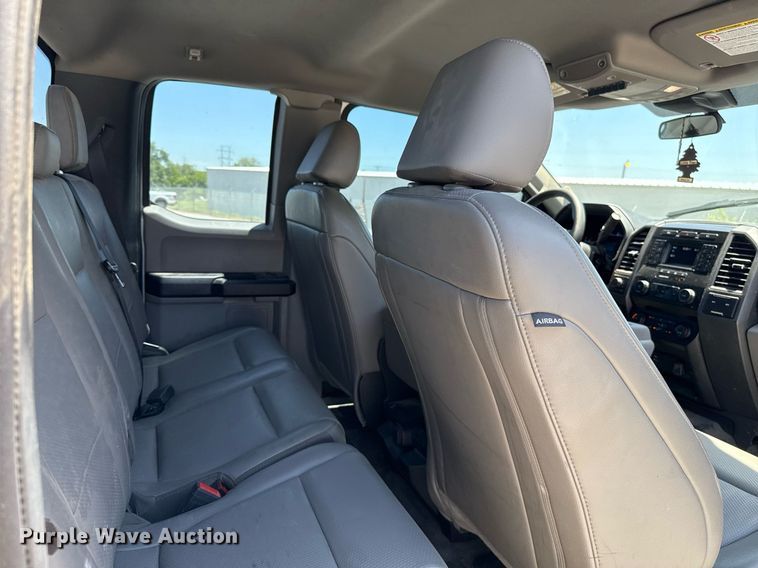 image for item IE9134 2021 Ford F250 Super Duty XL SuperCab pickup truck