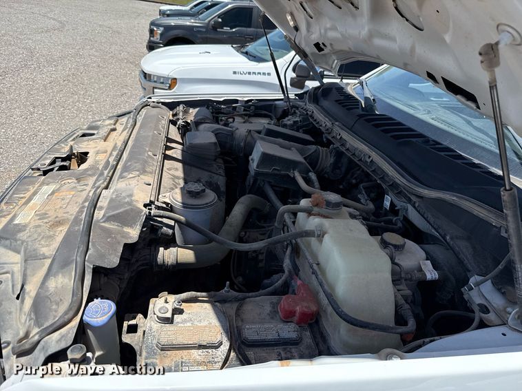 image for item IE9134 2021 Ford F250 Super Duty XL SuperCab pickup truck