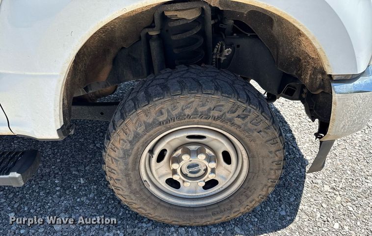 image for item IE9134 2021 Ford F250 Super Duty XL SuperCab pickup truck