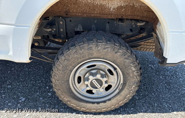 image for item IE9134 2021 Ford F250 Super Duty XL SuperCab pickup truck