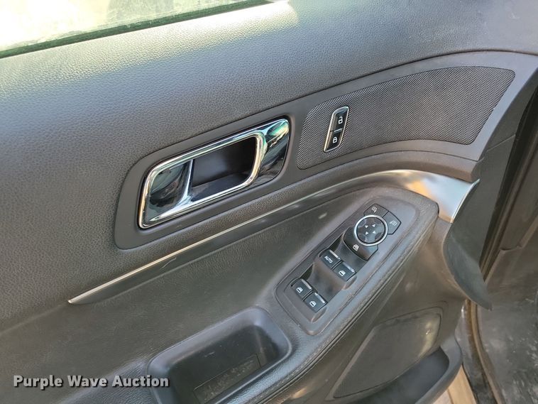 image for item NB9899 2014 Ford Explorer Police Interceptor SUV