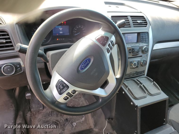 image for item NB9899 2014 Ford Explorer Police Interceptor SUV