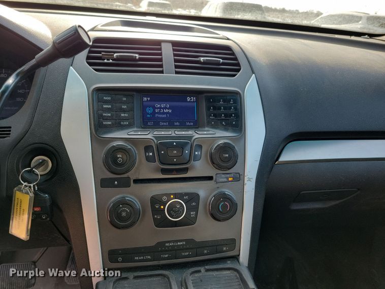 image for item NB9899 2014 Ford Explorer Police Interceptor SUV