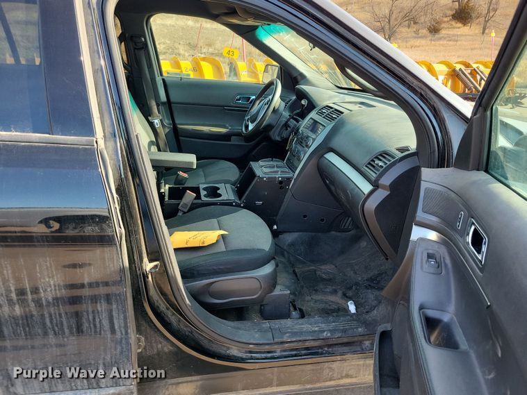 image for item NB9899 2014 Ford Explorer Police Interceptor SUV