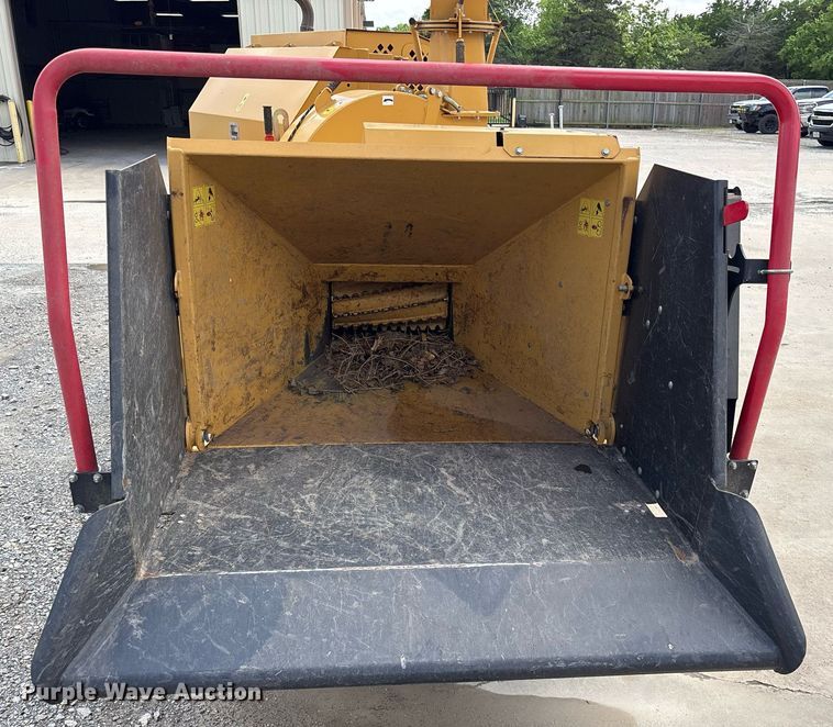 image for item ND9765 2017 Wallenstein CR100HW wood chipper