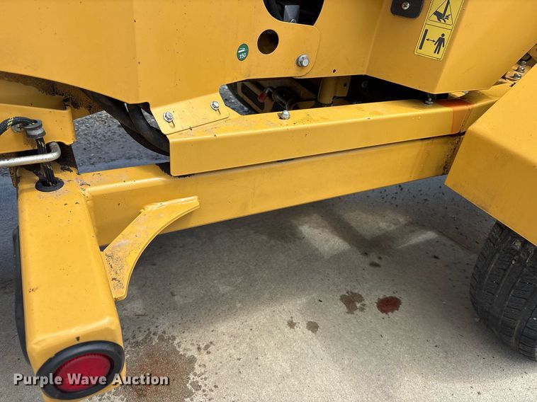 image for item ND9765 2017 Wallenstein CR100HW wood chipper