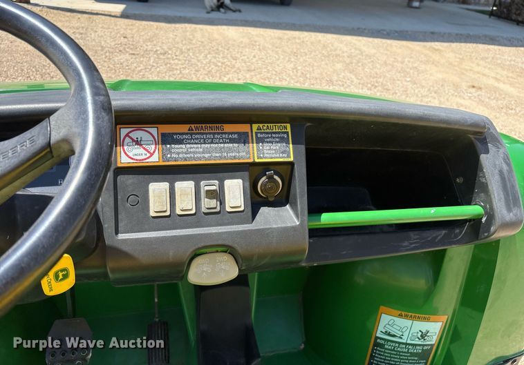 image for item ND9788 2005 John Deere HPX Gator utility vehicle