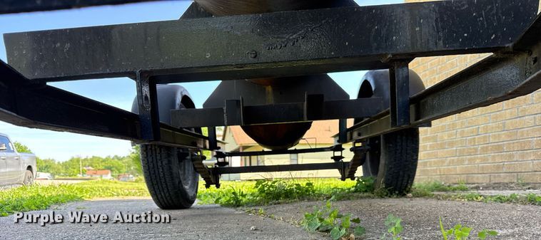 image for item NJ9658 Smoker trailer