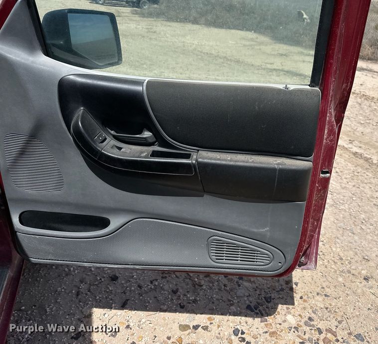 image for item OM9735 2010 Ford Ranger XLT pickup truck