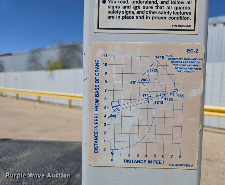 image for item YA0499 2019 Ford F350 Super Duty Crew Cab flatbed pickup truck