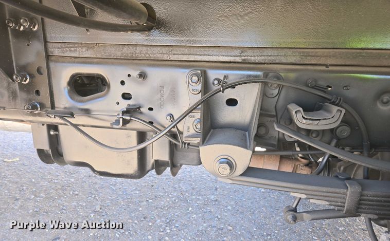 image for item YA0500 2012 Ford F450 Super Duty Crew Cab flatbed truck