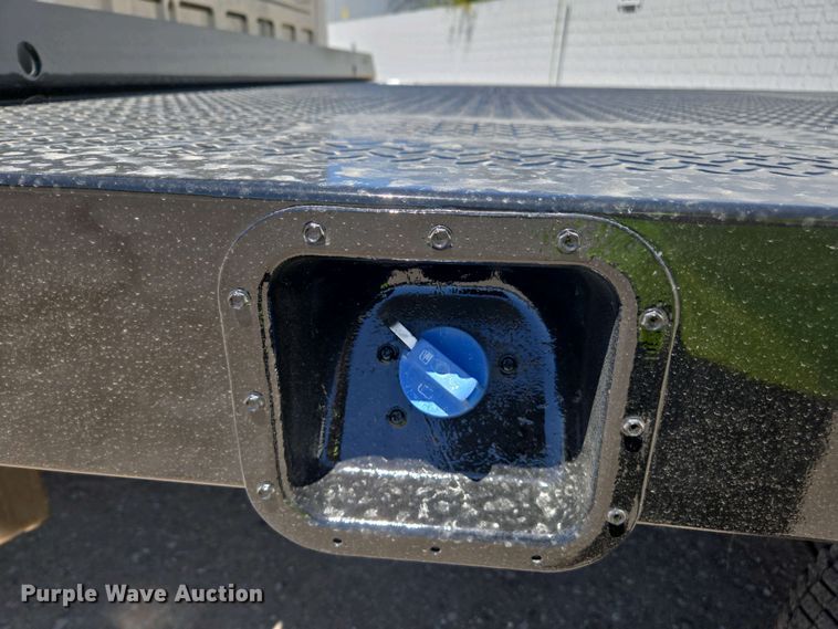 image for item YA0500 2012 Ford F450 Super Duty Crew Cab flatbed truck