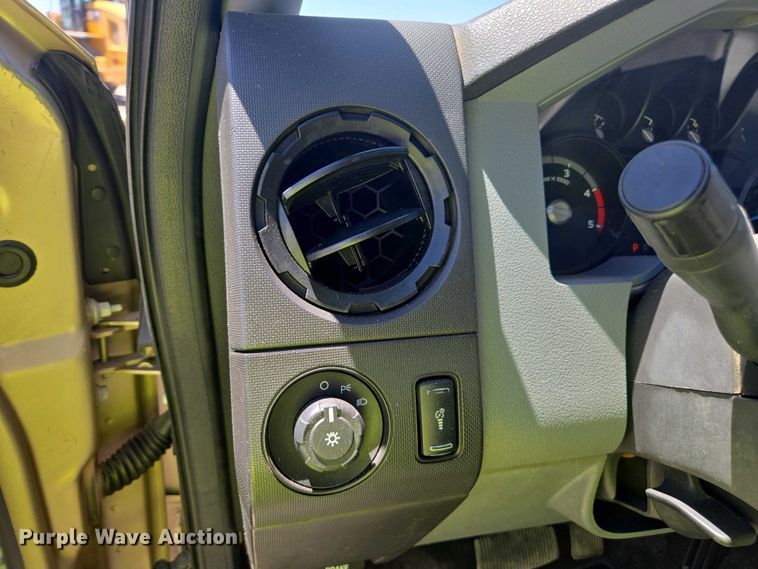 image for item YA0500 2012 Ford F450 Super Duty Crew Cab flatbed truck