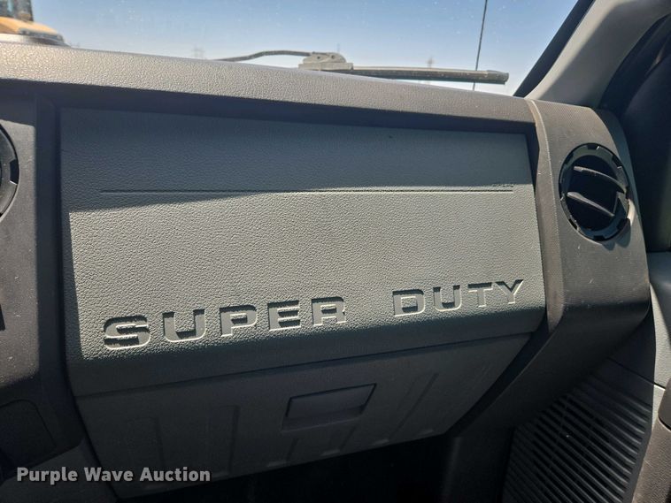 image for item YA0500 2012 Ford F450 Super Duty Crew Cab flatbed truck