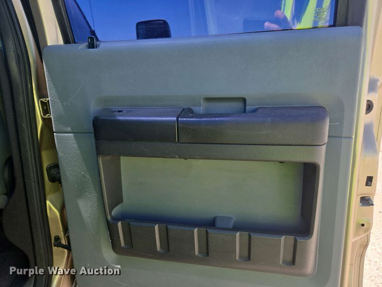 image for item YA0500 2012 Ford F450 Super Duty Crew Cab flatbed truck