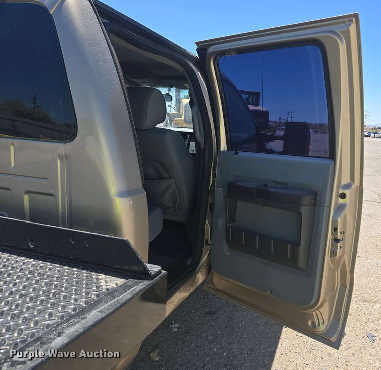 image for item YA0500 2012 Ford F450 Super Duty Crew Cab flatbed truck