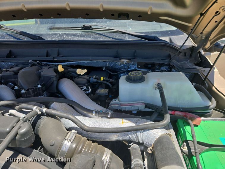 image for item YA0500 2012 Ford F450 Super Duty Crew Cab flatbed truck