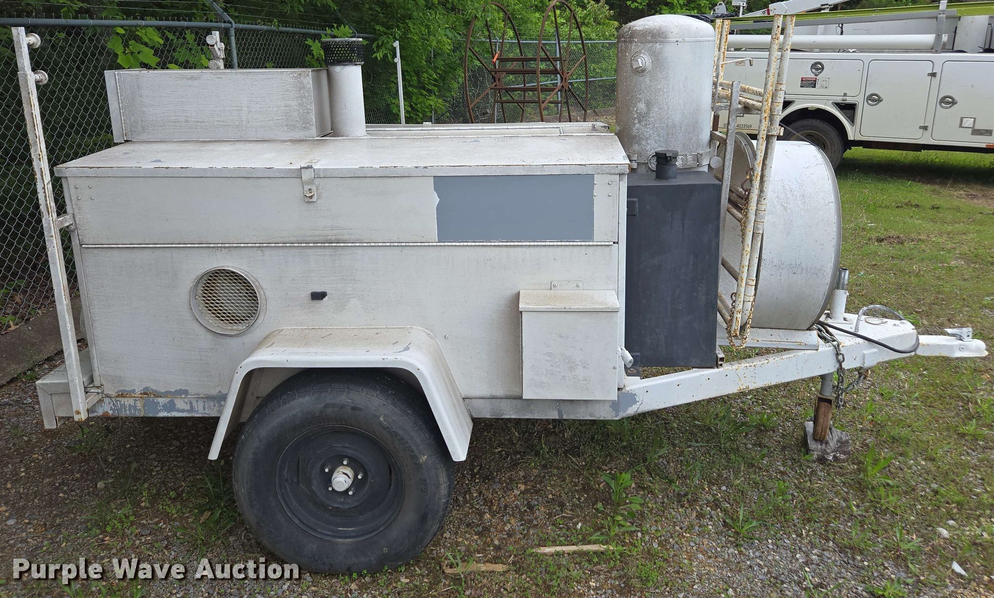 1987 Hesco Mobile Power Unit 1500 3A generator in Greeneville, TN