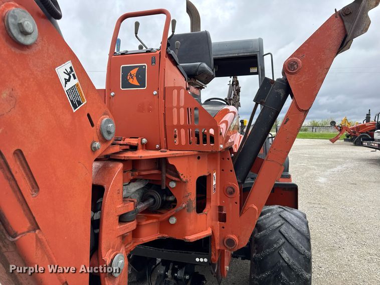 image for item DH9937 2005 Ditch Witch RT75H trencher