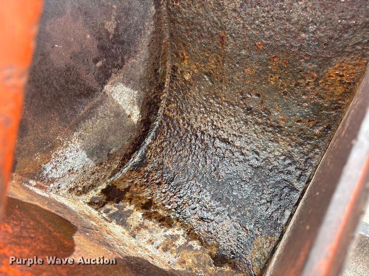 image for item DH9937 2005 Ditch Witch RT75H trencher