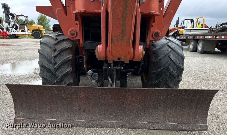 image for item DH9937 2005 Ditch Witch RT75H trencher
